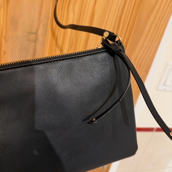 Faux Pebbles Leather Black Crossbody Bag Purse - Picture 2 of 2